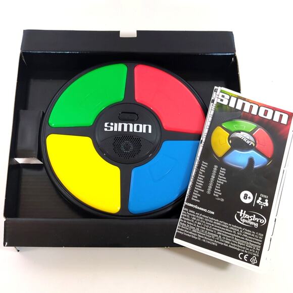 Simon Electronic Memory Game 2020 With Box & Instructions Hasbro Gaming Ages 8+ - Picture 3 of 3